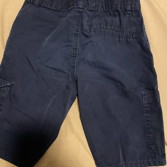 Navy blue nautica shorts! - Picture 2 of 2